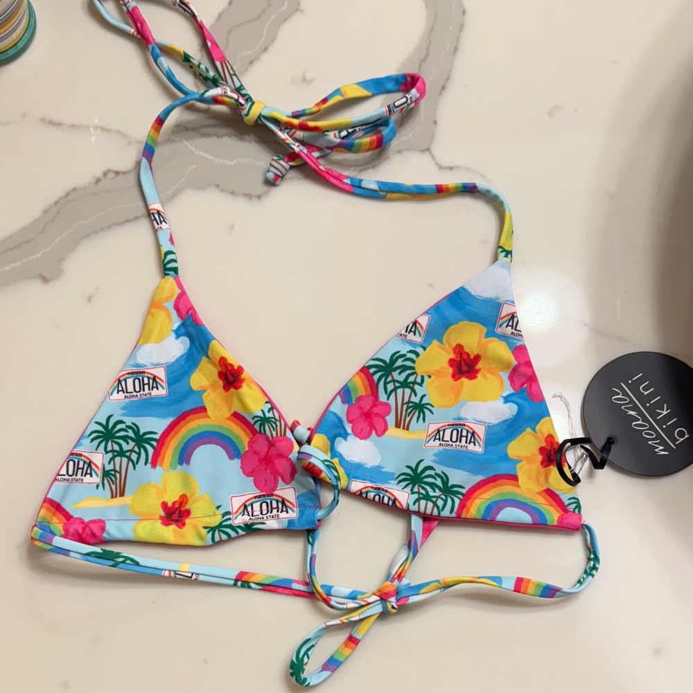 Moana Bikini - Multicolor Floral and Rainbow Bikini Top
